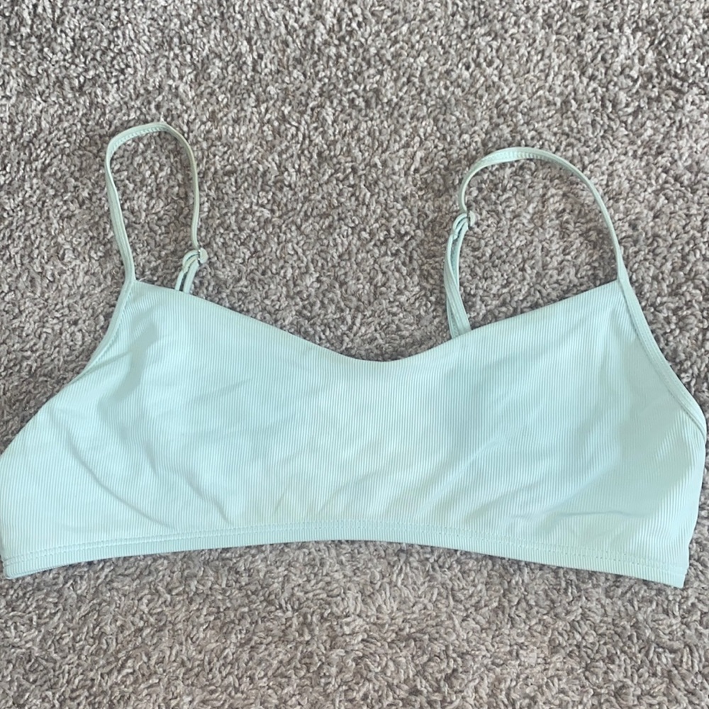 Jolyn top